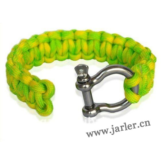 paracord survival bracelet, 63A38
