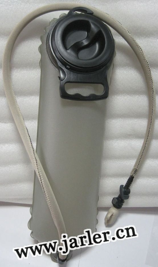 Hydration pack-water bladder tank-camel bags water bladder-Blackhawk-hydration water bag-TPU-camo-water bladder-water bladder tube-Irrigation water bladder, 63W25
